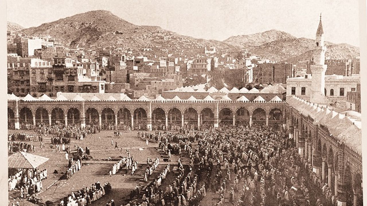 İslâm'ın Doğuşu ve İlk Yayılışının Psikososyal Açıdan Tahlili