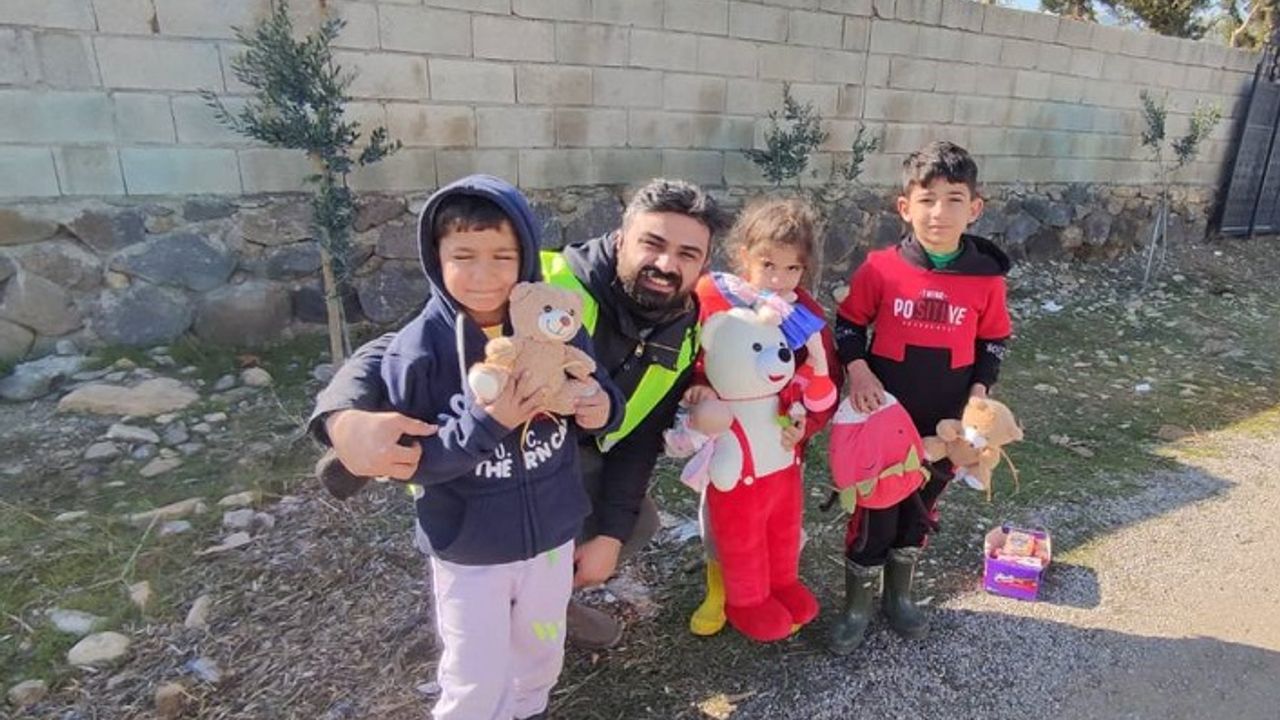 Deprem bölgesi için “Bir Oyuncak Bir Mektup” hareketi başlatıldı