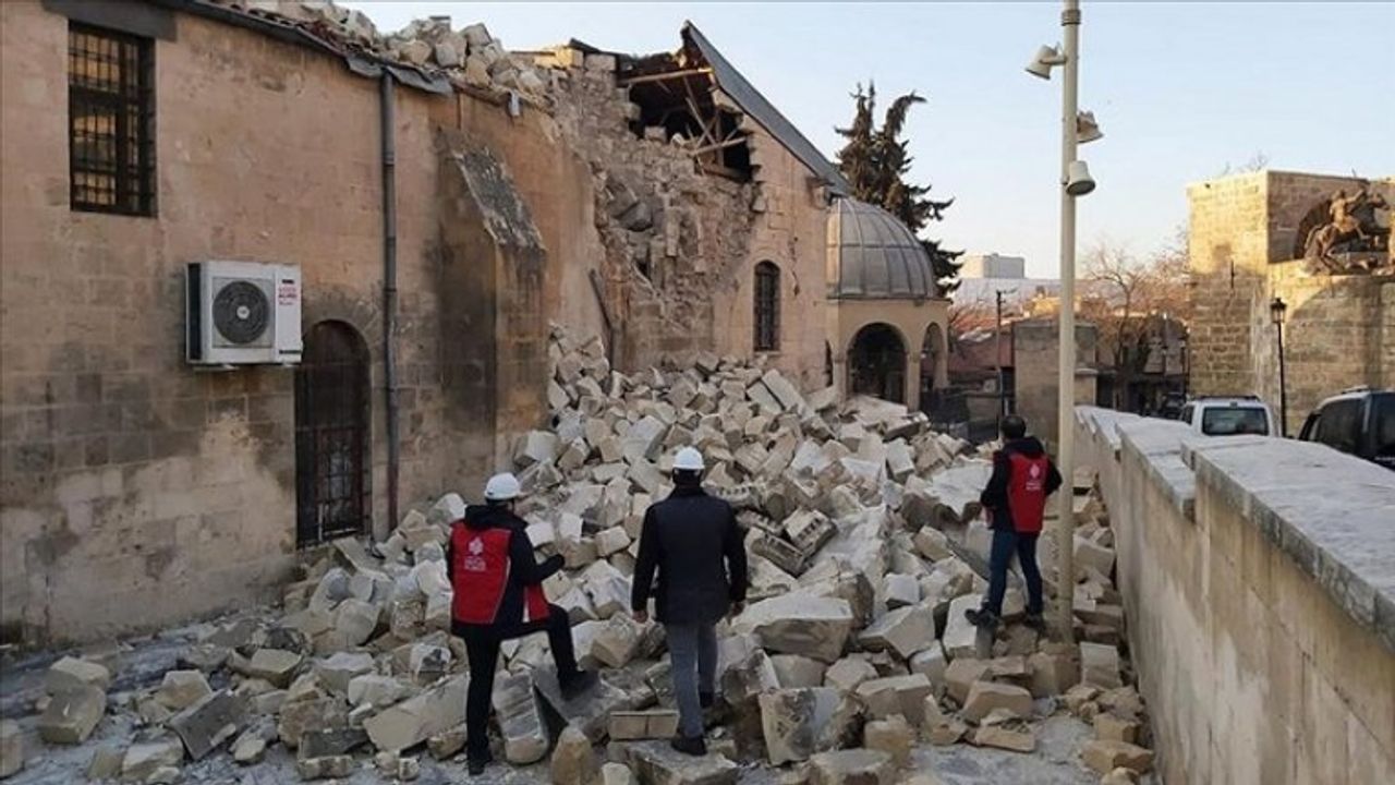 Depremden etkilen illerdeki kültürel miras koruma altına alındı