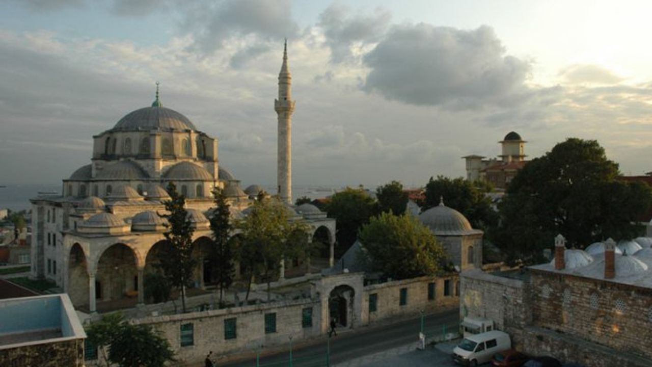 Şehir Yürüyüşleri V- Surların İzinde Suriçi Yürüyüşleri IV