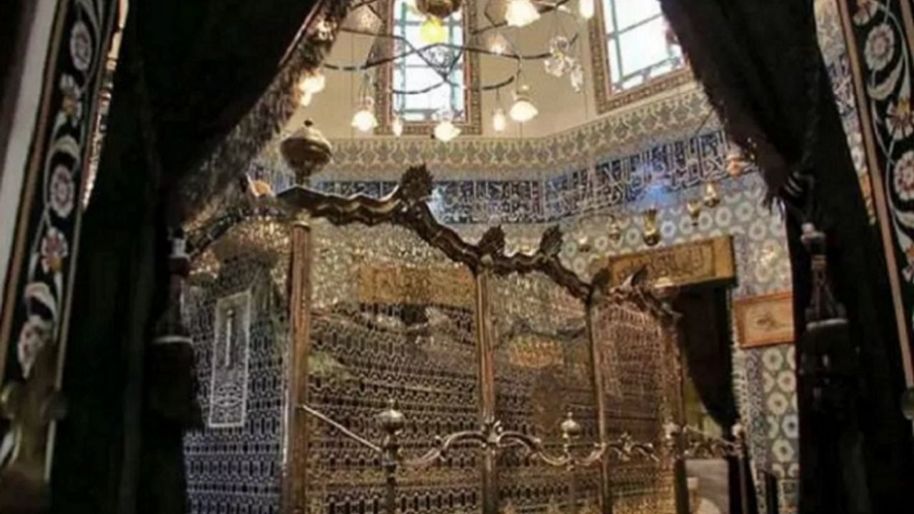 Eyüp Sultan diye biliyoruz ama...