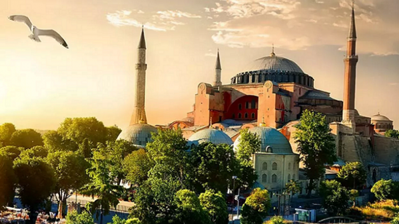 Ayet ve hadislerle Cuma'nın faziletleri ve Cuma mesajları