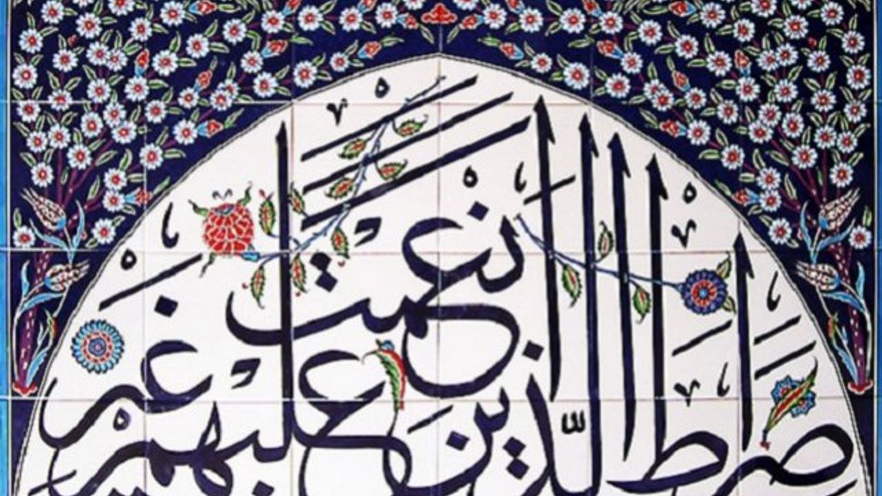 Sadece okunan bir metin değil, yaşanan bir ilkeler bütünü: Fatiha