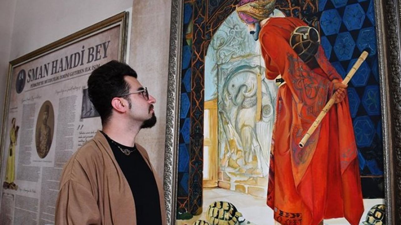 'Kaplumbağa Terbiyecisi' tablosunu Divriği Ulu Cami ve Darüşşifası'nın motifleriyle yorumladı
