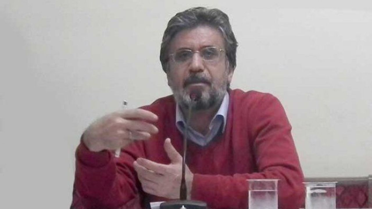Akif Emre'nin 15 Temmuz sonrasında yazdığı ilk yazı: Darbeye direnmenin sosyolojisi
