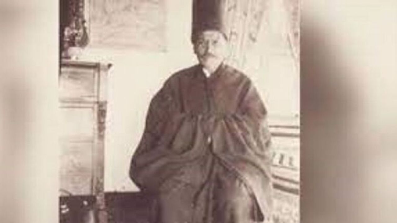 Alimliği arifliğe yükselten kişi: A. Avni Konuk