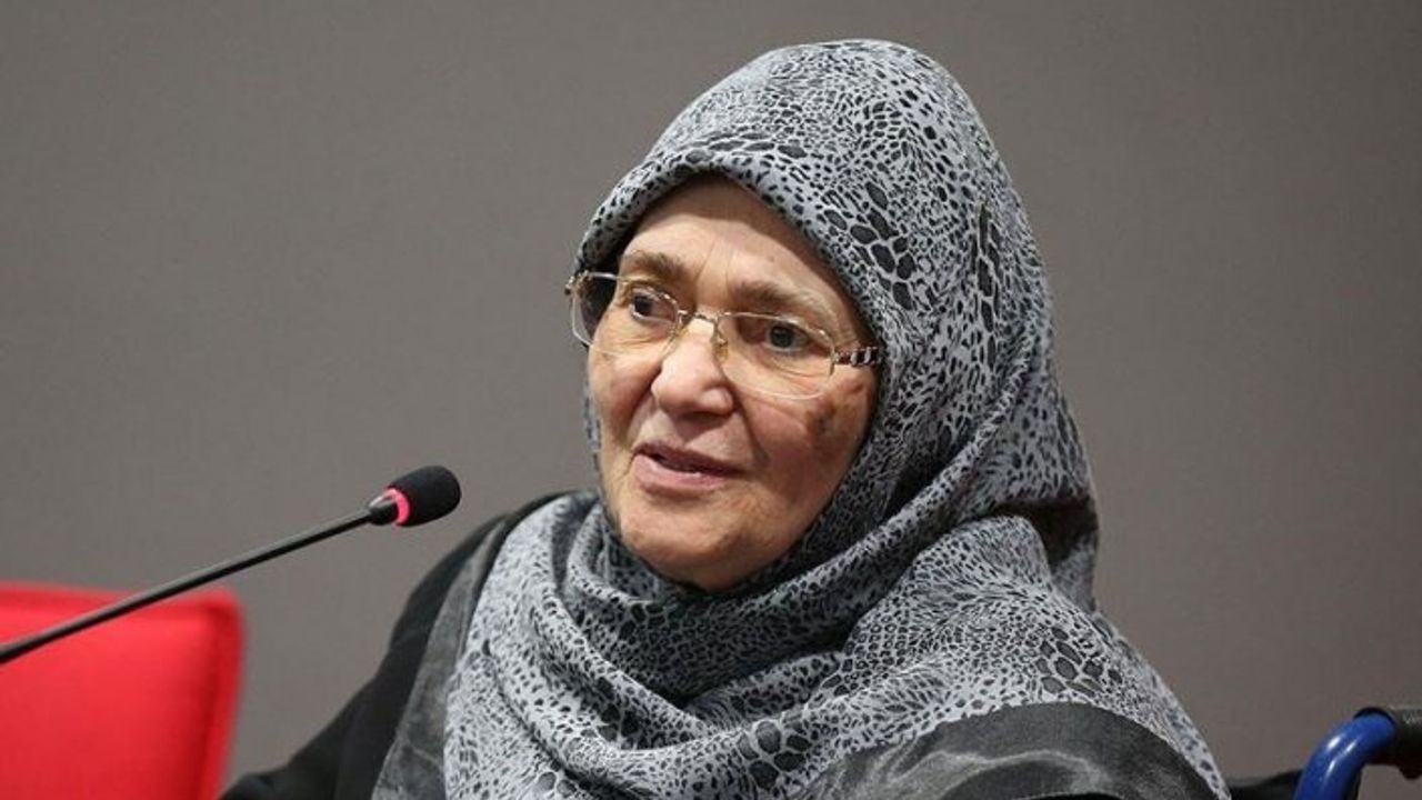 Başörtüsü mücadelesinin simge ismi: Şule Yüksel Şenler