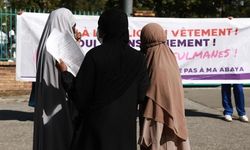Fransa Müslüman kadınlarla neden uğraşıyor?