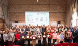 Geleceğin yazarlarına sertifikaları takdim edildi