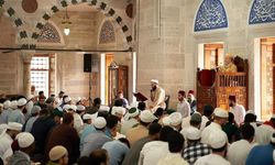 Satırda Değil Sadırda: İstanbul'da İhya Edilen Bir Hadis Geleneği
