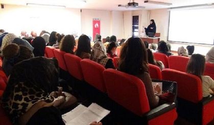 Reyhan Özyağlı: 'Hikmetli olmanın merkezinde şükürlü olmak vardır'