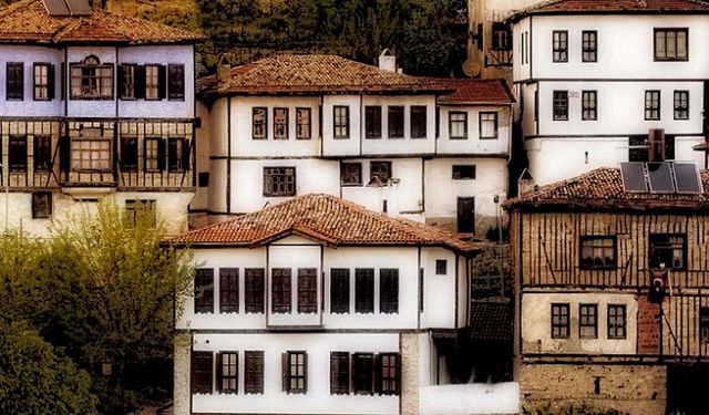 Ev nedir, insanın evle ilişkisi nasıl olmalı?