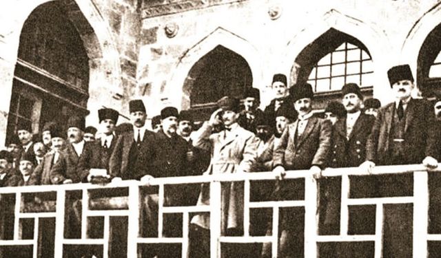 23 Nisan 1920 Büyük Millet Meclisi nasıl açıldı?