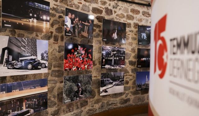Darbe girişimini anlatan 'O An' başlıklı sergi Galata Kulesi'nde açıldı