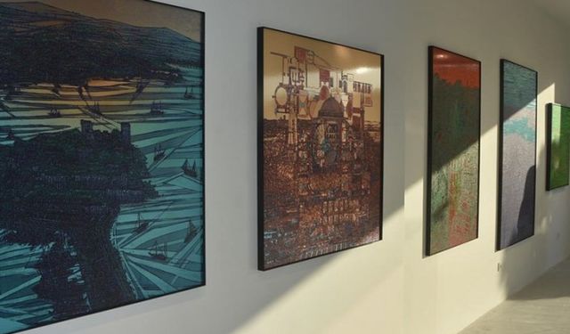 Ressam Devrim Erbil'in 'Bodrum'da Devrim' adlı sergisi açıldı