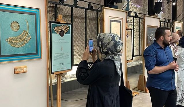 Konya'da 'Kelime-i Tevhid Hat Sergisi' sanatseverlerle buluştu