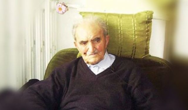 Sertarîk Mesnevîhan Şefik Can Dede'nin Mesnevî üzerine çalışmaları