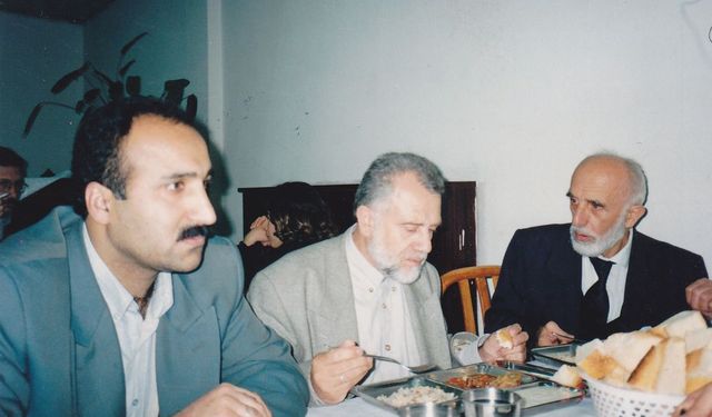 Değerleri ve ilkeleri olan bir ilim adamı Nazif Şahinoğlu