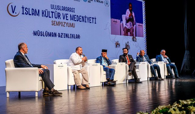 5. Uluslararası İslam Kültür ve Medeniyeti Sempozyumu başladı