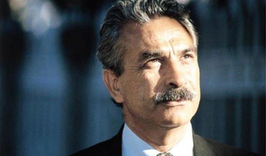 Değerli şairimiz İsmet Özel