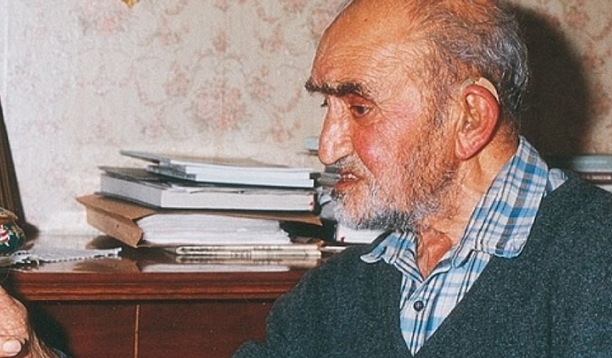 Bir Mevlana âşığı ve mesnevihan idi Şefik Can Hocamız