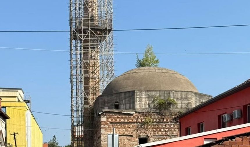 Bulgaristan’da bitmeyen tadilat