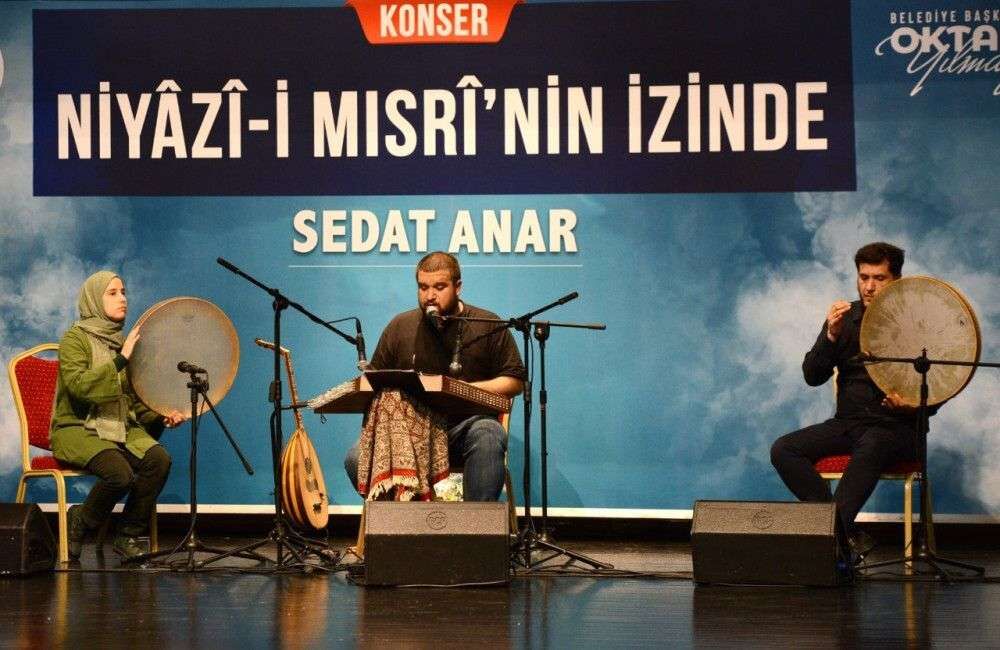 Sedat Anar Santur Ile Yildirimlilari Mest Etti 114637 20220221